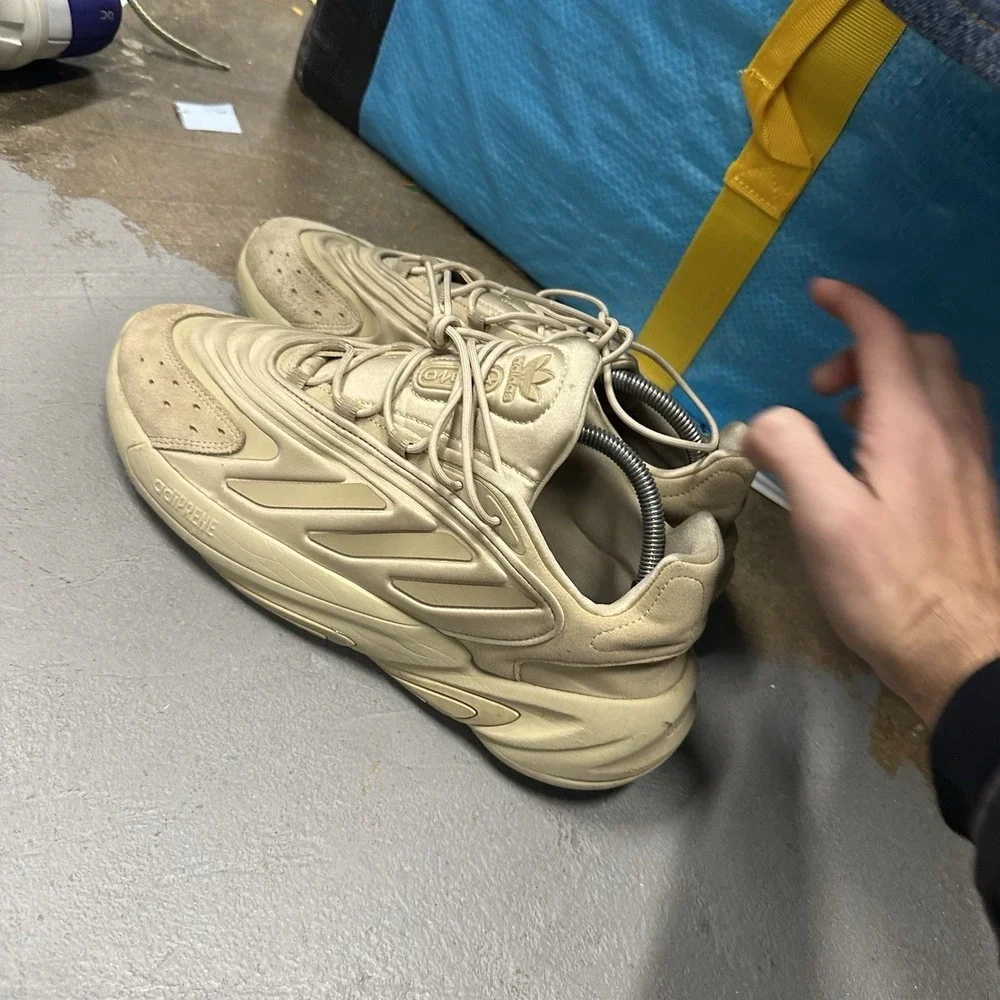 adidas ozelia mens